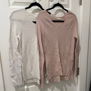 Gap Women's V-Neck Sweater Set - White and Pink